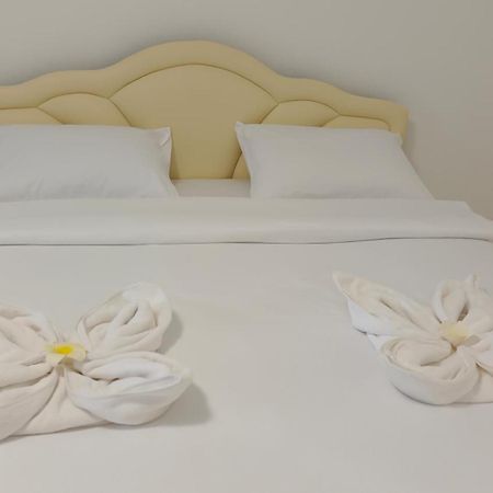 Batikseafood Airport & Room Ban Bo Sai Klang Exteriör bild